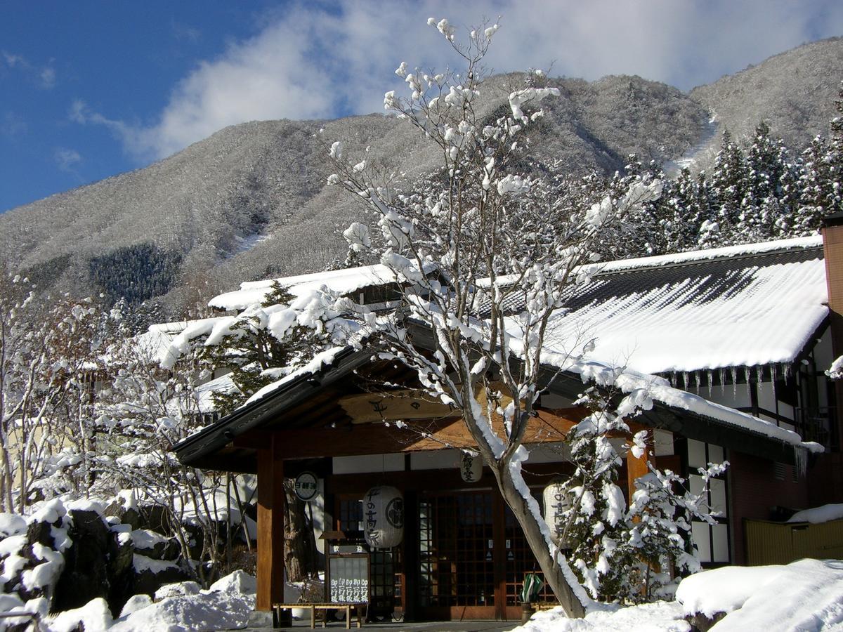 ホテル 湯西川温泉  上屋敷 平の高房 日光市 エクステリア 写真