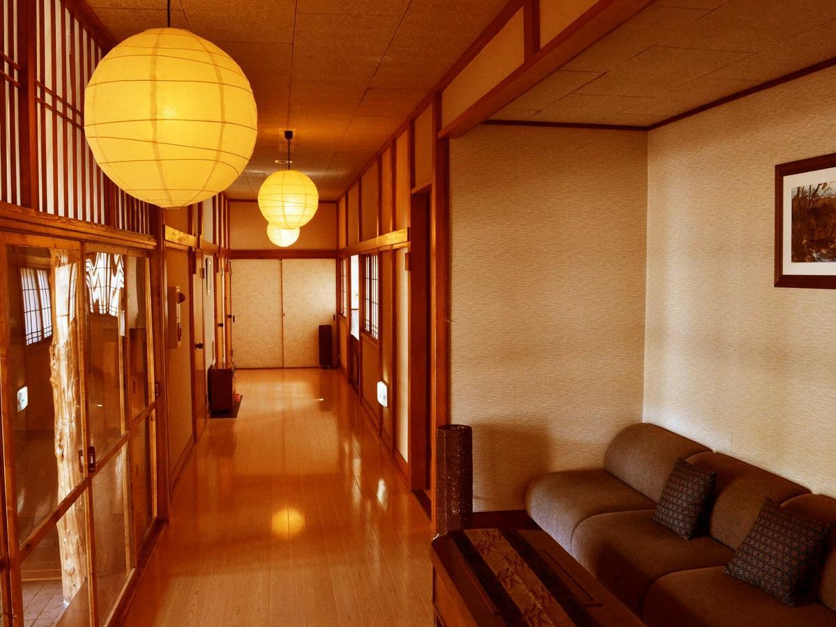 ホテル 湯西川温泉  上屋敷 平の高房 日光市 エクステリア 写真